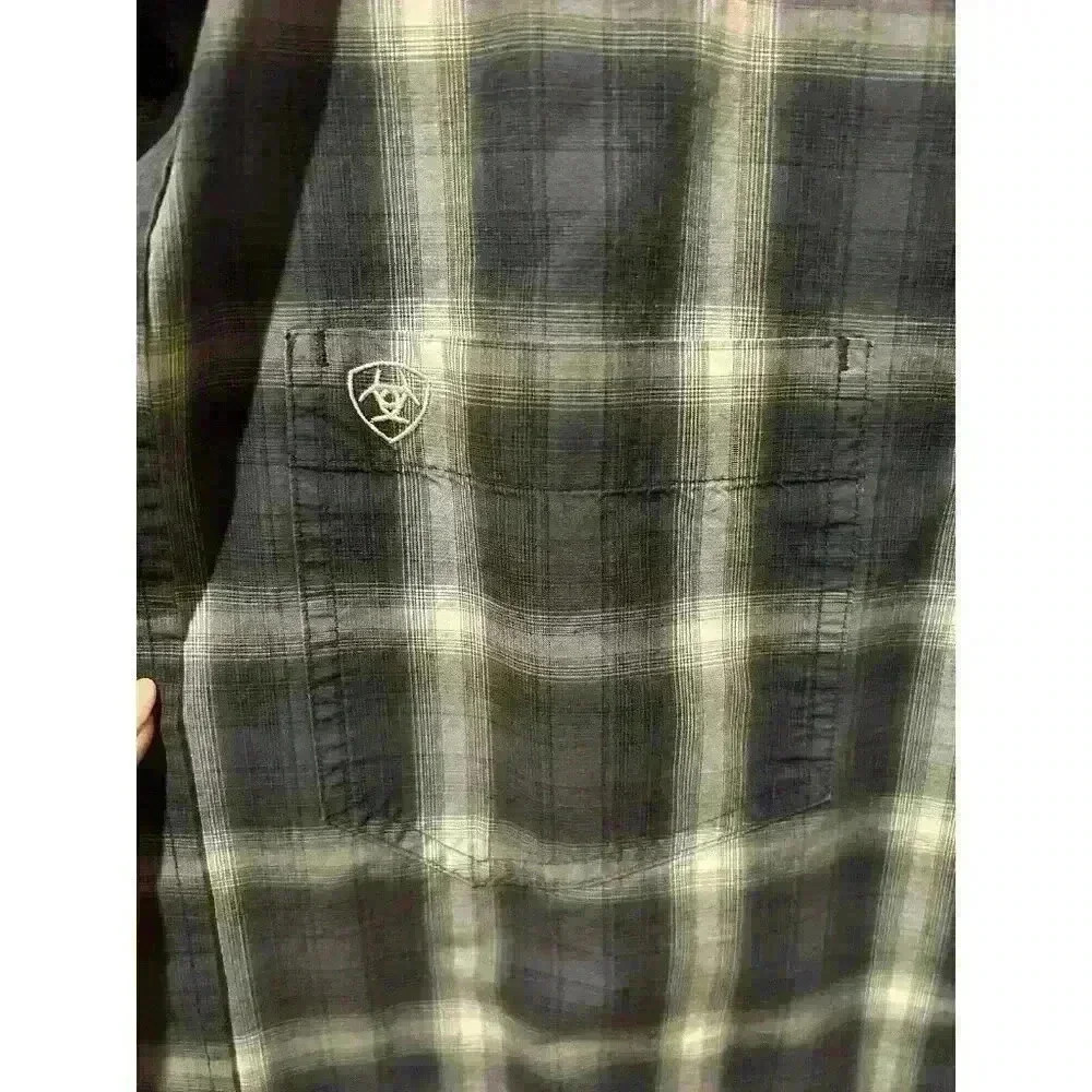 Ariat Pro Series Mens Shirt M Gray White Ventilated Arm Pits Plaid Button Down - Picture 2 of 7